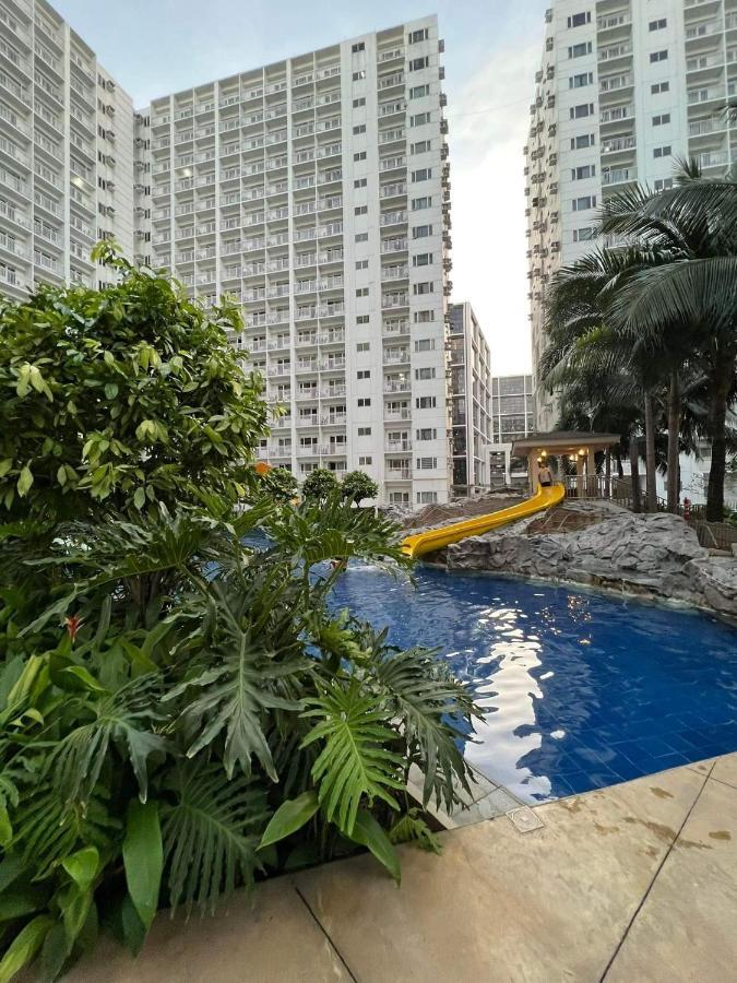 Yam Staycation Shore Residences Manila Exterior photo