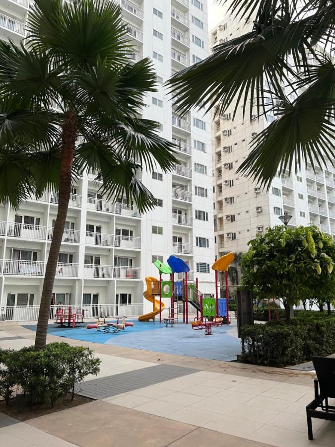 Yam Staycation Shore Residences Manila Exterior photo